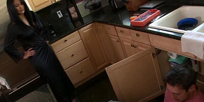 Naughty babe pays the plumber with her tight pussy