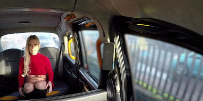 Busty blonde MILF pays for a taxi ride with her wet cunt