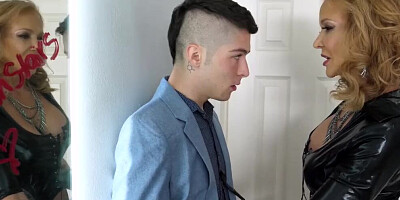 Sierra Fontaine: 63-year-old Sierra dominates a 24-year-old