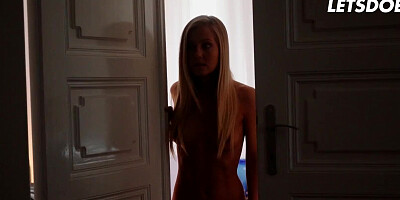 Sweet Babes Sicilia & Capri Anderson Sensual Lesbian Sex On Halloween - A GIRL KNOWS