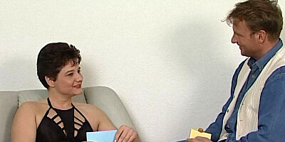 Short-haired mature woman shakes her big ass while riding a cock