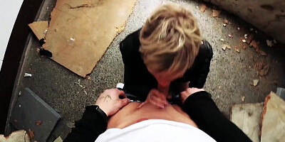 MILF Hunter lets MILF Vicky Hundt suck dick in a lost place! milfhunting24