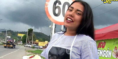 Amateur Latina with a phenomenal booty was asked to have sex with a stranger