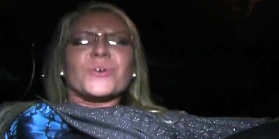 Blonde MILF agrees to fuck with stranger outside for some cash