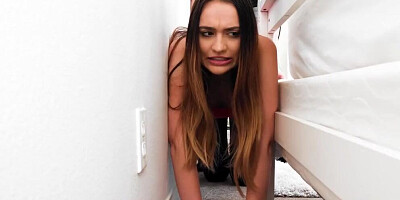 ADULT TIME, Hot Stepsister Sera Ryder Got Stuck?