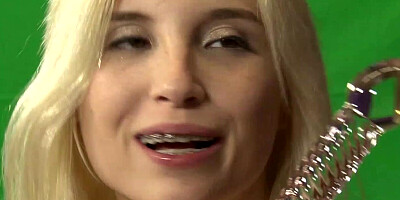 Kelsey Obsession Licks Up Piper Perri's Warm Pussy Juice