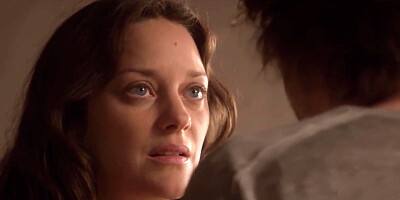 Marion Cotillard, Charlotte Gainsbourg Nude - Ismael's Ghosts