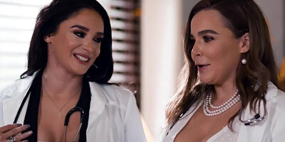 Three horny girls are licking cunts and fingering in lesbian 3some