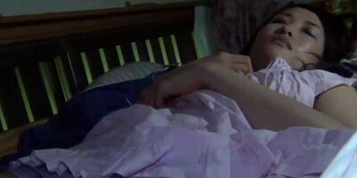 Japanese pussy stretched