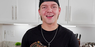 Stepmom Unforgettable Birthday - Briana Banderas