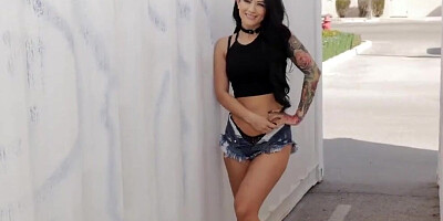 BANG Confessions - Katrina Jade Scores Black Friday BBC 2-for-1 Deal