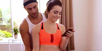 Kinky fitness instructor fucks that bubble butt brunette after training