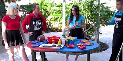 BFFs Sofie Reyez and Sabrina Snow need a Football Lesson