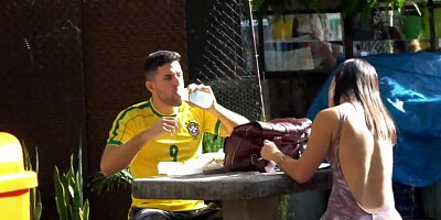 Amateur Latina with a bubble butt is picked up from the streets and banged
