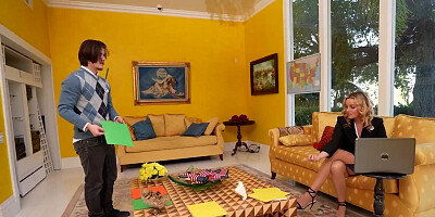 Charlie Forde Is The Campaign Manager And Press Secretary Of An Upcoming Presidential Candidate