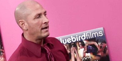 Alluring Jasmine Black and Tarra White - threesome scene - Must Not Fap