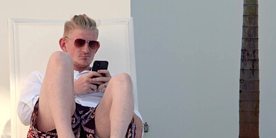BLACKED Cheating redhead Scarlett seduces stranger at hotel