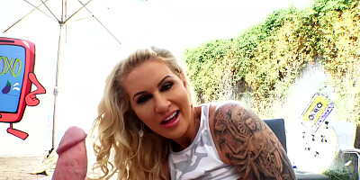 Slut with big butt, huge boobs, and tattoos like hard sex