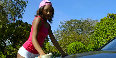 Car wash cutie Raven Wylde gets boned by BWC