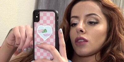 Gorgeous babe gets her puss licked by a perverted stepmom