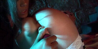 Horny Prison Guard & Slutty Jailbird Have Amazing Lesbian Fingering, Vibrator And Pussy Licking Sex