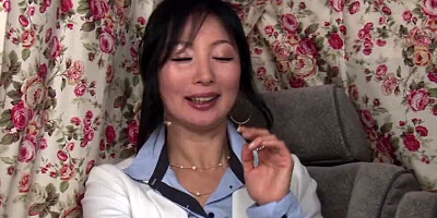 KRS084 The wife of a good family Mistress of the Good Household. 09