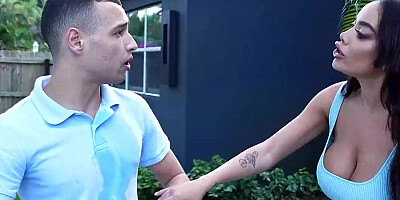 Victoria June's big boobs are bouncing while she gets fucked