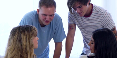 Stepsis Super Soakers - River Lynn