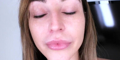 Two young gals who are masters of giving oral pleasure to fellows