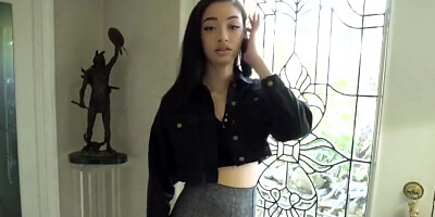 Kinky Family - Scarlett Bloom - Fucking stepsis before a party