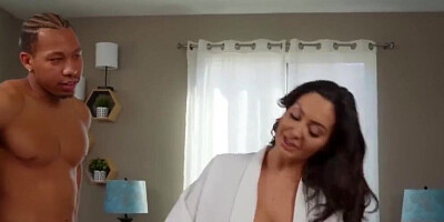 Mommy Got Boobs - Ava Addams Ricky Johnson - Seduced By His
