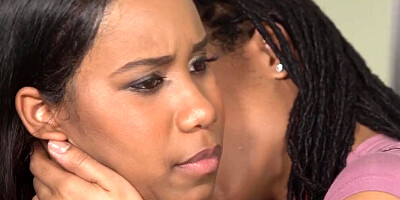 Black lesbians Jenna Foxx & Kira Noir are rubbing and licking pussies