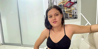 I arrive at my neighbor Soffi's house to ask her for a loan of money and she asks me to repay her with a delicious horny fuck