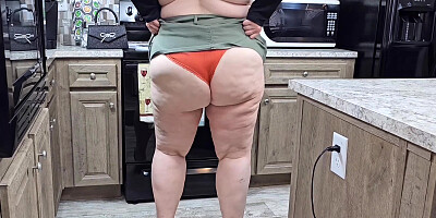 A Perverted Guy Watched Me Put My Panties On In Public, Then He Fingered My Fat Pussy - Bbw Ssbbw Creampie