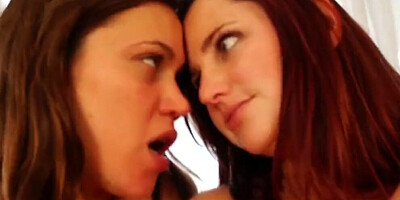 Alyssa Reece and Hope Howell and Nina Dove are lesbian teens