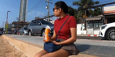 Amateur Thai girl was picked up in public by a horny stranger for quick sex