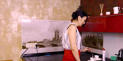 SHAME4K. MILF needs no problems and has sex with stud in the kitchen