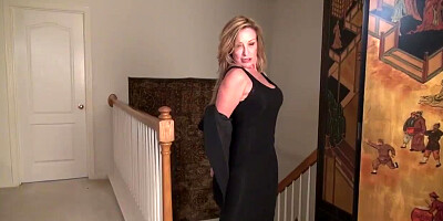 American milf Rebecca Love will tell you how it is done