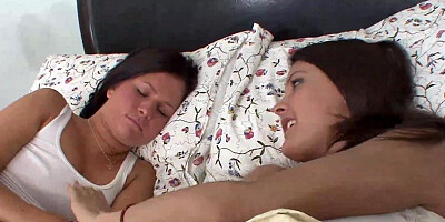 Becky Brielle Gives Erin Stone A Big Sloppy Rim Job