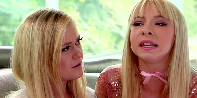 Chloe Foster, Nina Elle & Kenzie Reeves are masturbating and squirting