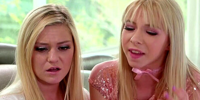 Chloe Foster, Nina Elle & Kenzie Reeves are masturbating and squirting