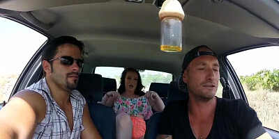 Harmony Reigns loves fucking and banging in public