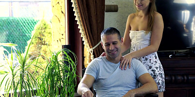 Guest needs no tea and prefers Kira Thorn's butthole