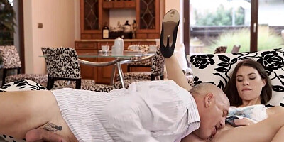 Boyfriend leaves and the girl has sex with his stepdad