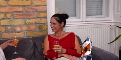 Three MILFs and one dude are having foursome on the couch