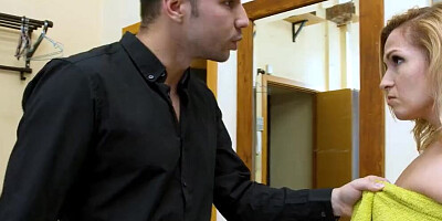 MATURE4K. Mature wife’s body is appreciated by the man who drills her