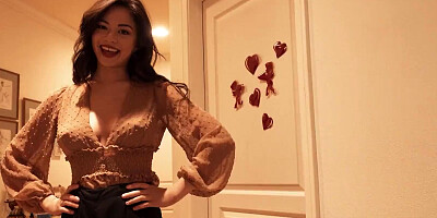 PropertySex My Real Estate Agent Shows Me Her Big Tits and Fucks Me in My House