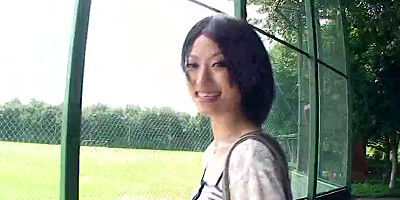 Skinny Japanese cutie gets her muff pounded with huge dong
