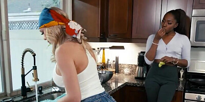 Amari Anne and her kinky GF exploring their lesbo lust