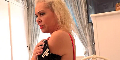 AuntJudysXXX - Your Sexy British Stepmom Francesca helps you get over your ex-girlfriend (POV Experience)